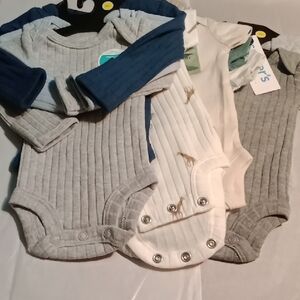 Carter's Ribbed Bodysuit Set in Gray, White, and Blue